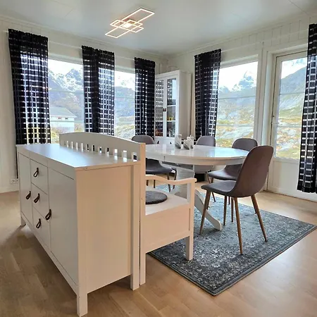 Apartamento House In Sorvagen, Lofoten *